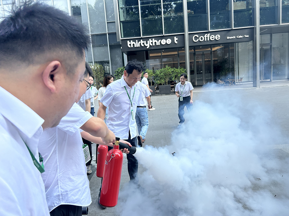 1721964638284526.jpg 崇达大厦2024年消防演习05.jpg